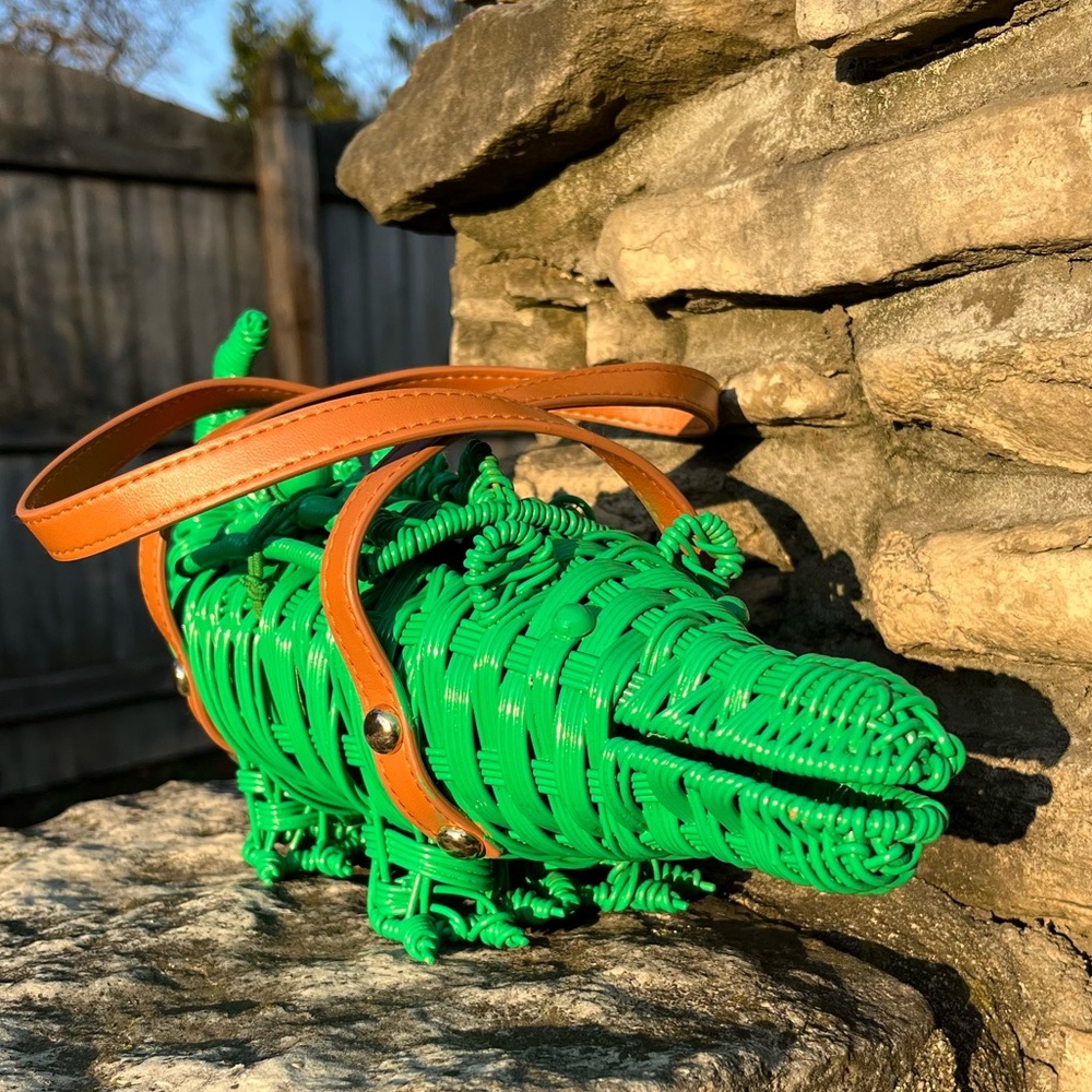 Vintage style alligator purse
